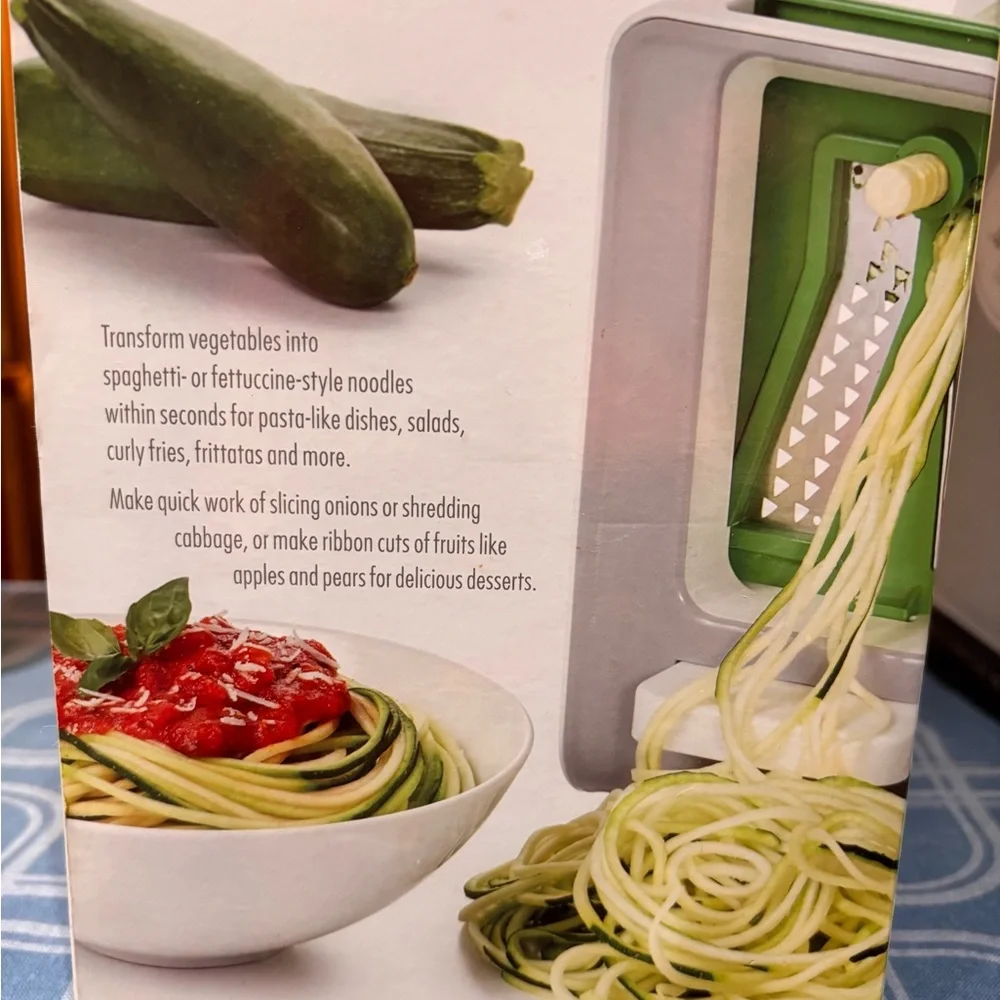 Oxo Good Grips Spiralizer - White & Green